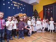 Wigilijne spotkanie w Przedszkolu 4 Słonie. 22 grudnia 2016 r. Fot. Anita Kot